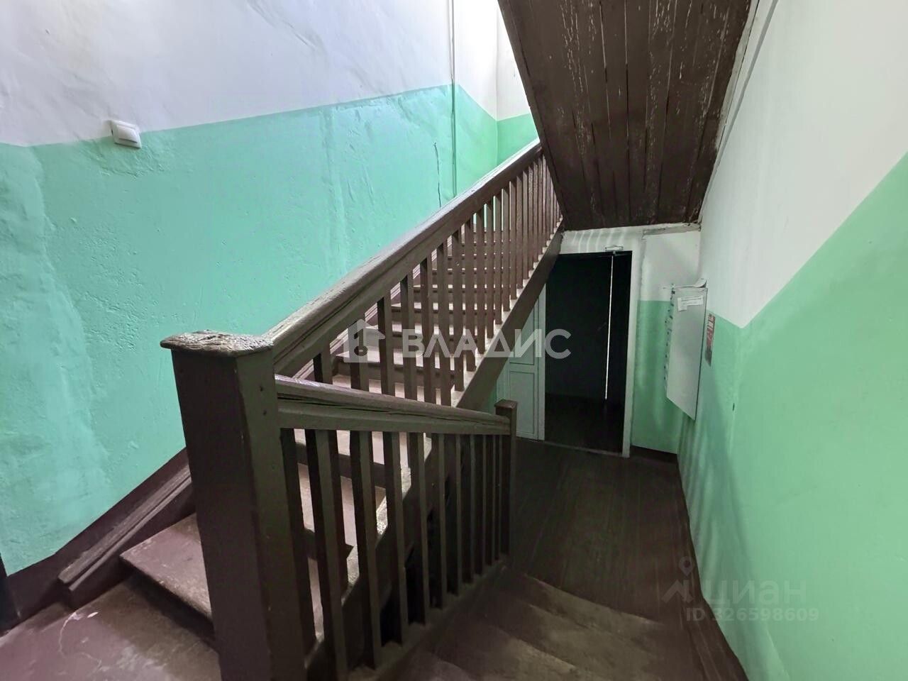 Продажа 1-комн квартиры на вторичном рынке пос. Новый Снопок, улица Центральная,  д. 10