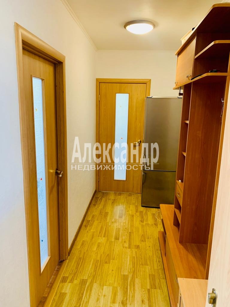 Продажа 2-комн квартиры на вторичном рынке Аэродромная ул. ,  д. 11,  к. 1