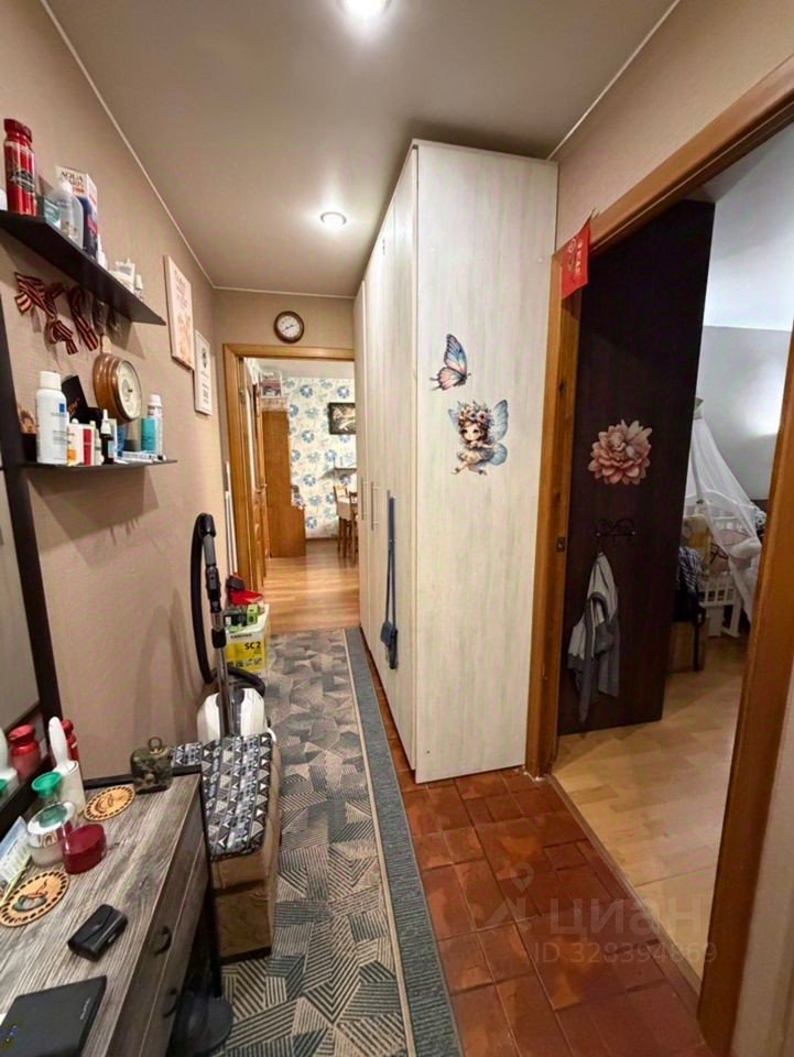 Продажа 3-комн квартиры на вторичном рынке Пражская улица, 22