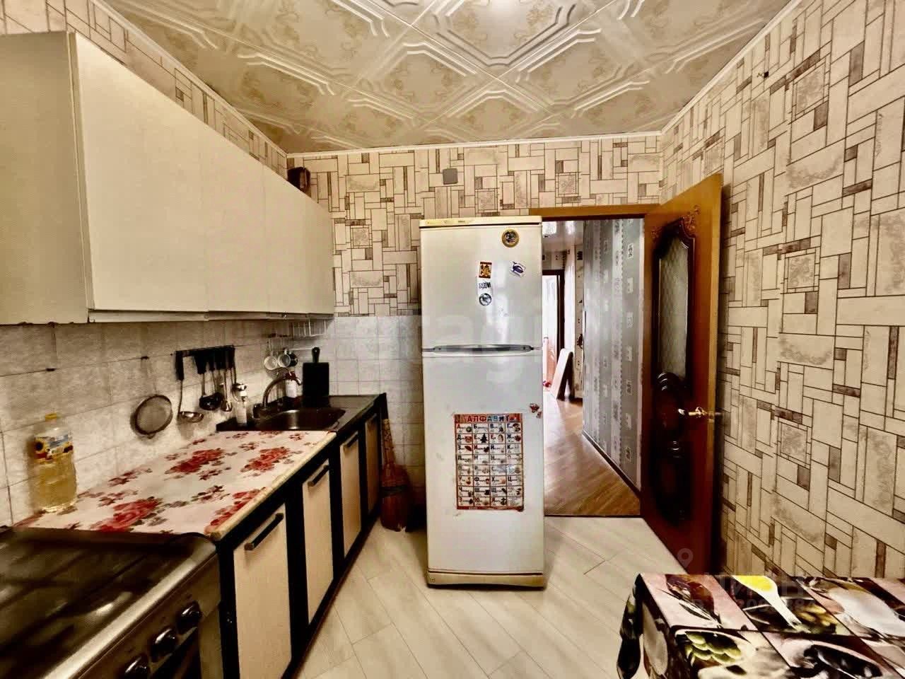 Продажа 3-комн квартиры на вторичном рынке Лопатинский мкр, улица Комсомольская,  д. 19