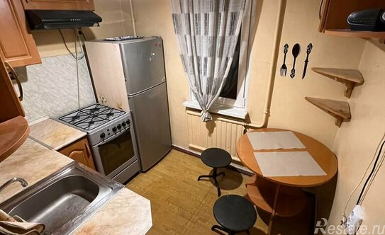 Аренда 4-комн квартиры на вторичном рынке улица Костюшко,  д. 36