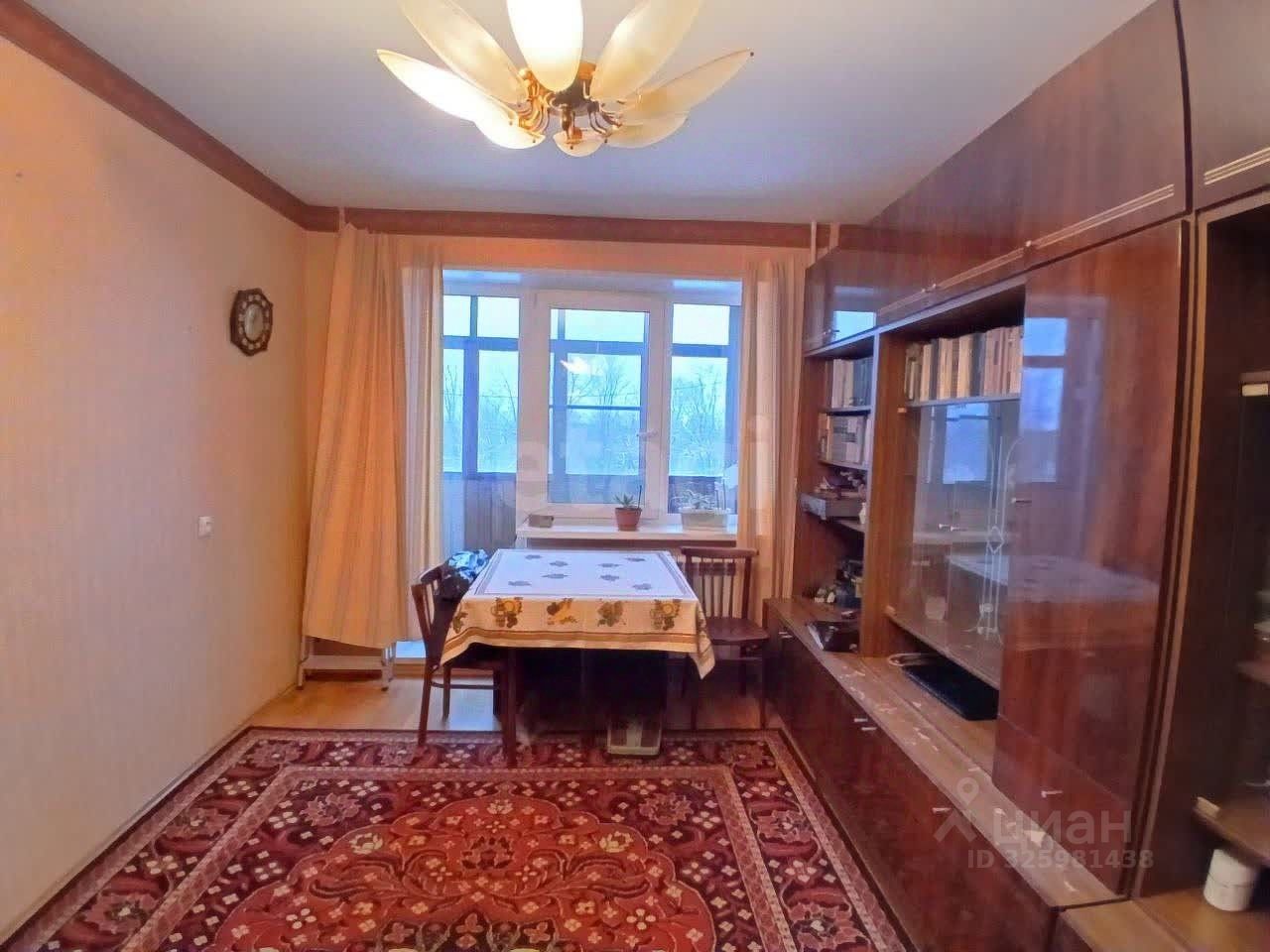 Продажа 1-комн квартиры на вторичном рынке Волхов, улица Льва Толстого, 4