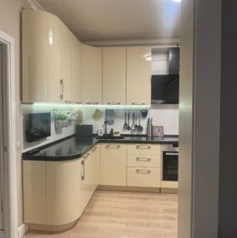 Продажа 3-комн квартиры на вторичном рынке Саратовская улица,  д. 22