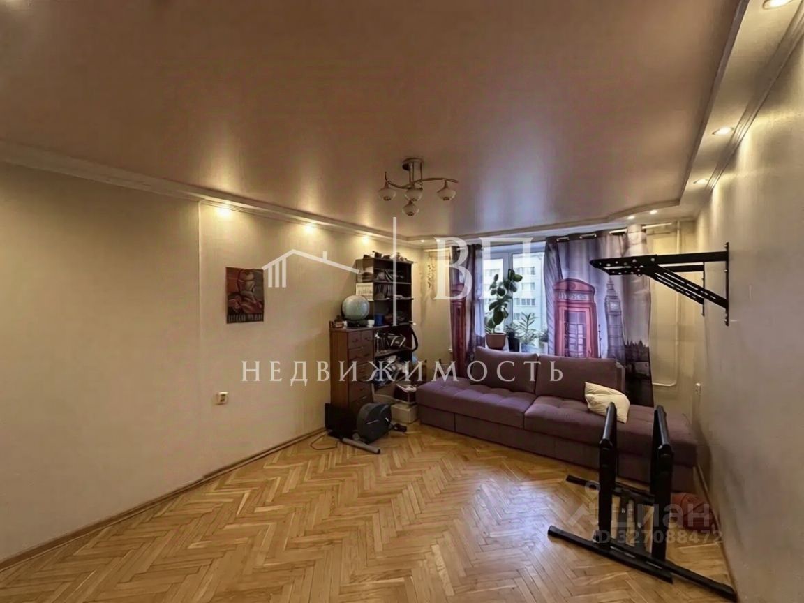Продажа 3-комн квартиры на вторичном рынке проспект Тореза, 36К2