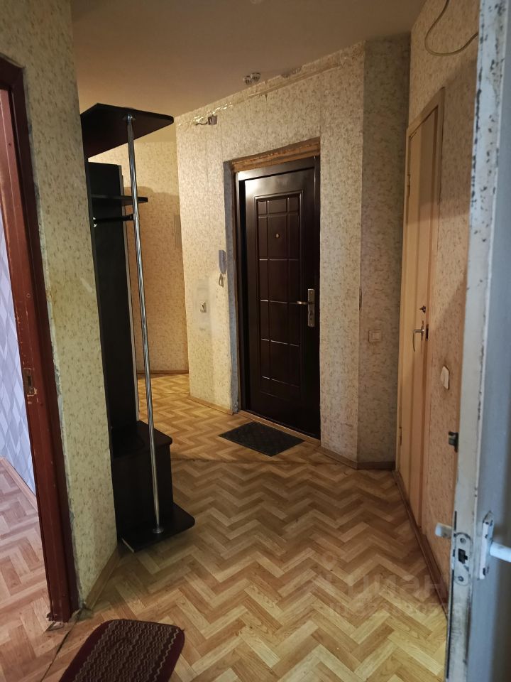 Продажа 3-комн квартиры на вторичном рынке Белградская улица, 26к9