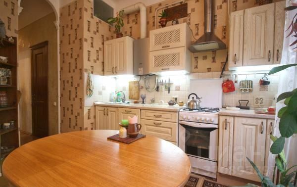 Продажа 2-комн квартиры на вторичном рынке улица Блохина, 11