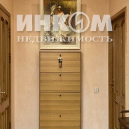 Продажа 3-комн квартиры на вторичном рынке улица Барклая,  д. 17