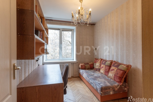 Продажа 2-комн квартиры на вторичном рынке Химки, Пожарского ул,  д. 4