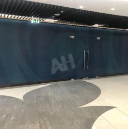 Аренда торгового помещения Смоленская пл,  д. 5