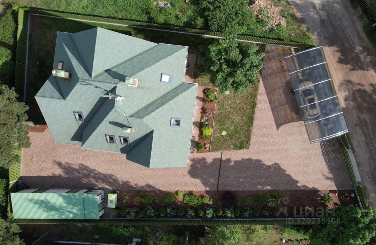 Продажа дома Лебяжье городской поселок, улица Костылева, 1