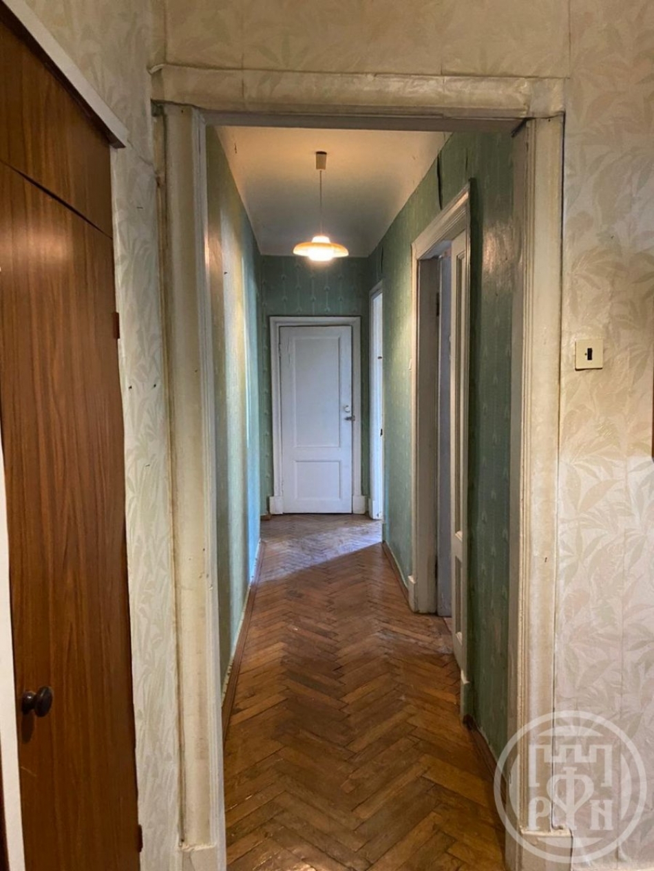 Продажа 3-комн квартиры на вторичном рынке Зайцева ул. ,  д. 3