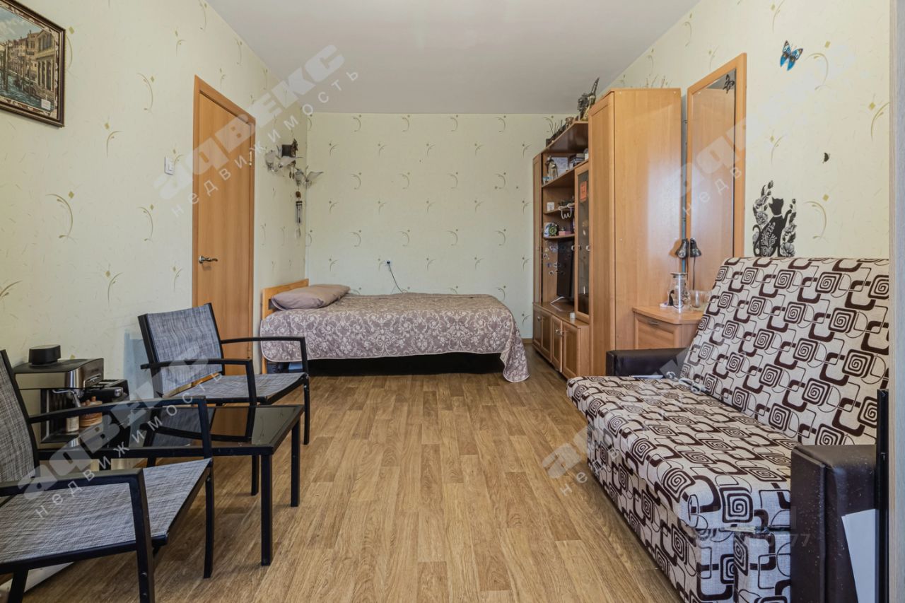 Продажа 1-комн квартиры на вторичном рынке Октябрьская набережная, 80К5