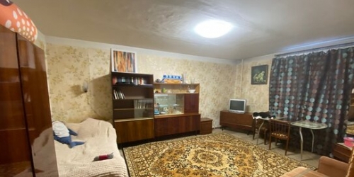 2-комн квартира улица Маринеско,  д. 10