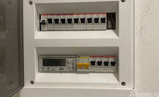 Продажа 3-комн квартиры на вторичном рынке проспект Елизарова,  д. 14