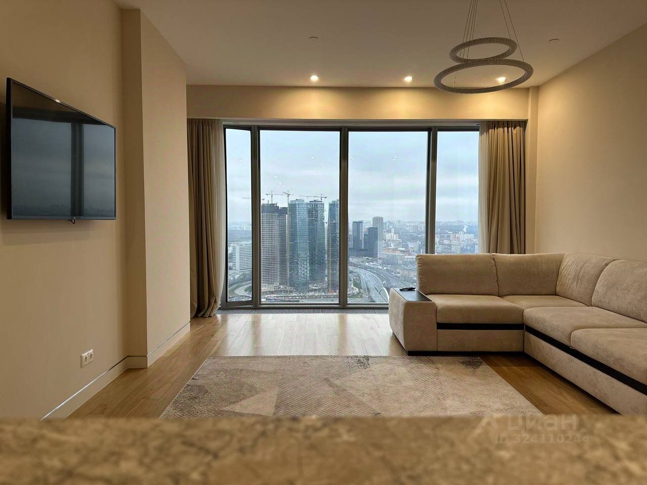 Продажа 2-комн квартиры на вторичном рынке 1-й Красногвардейский проезд, 21с2