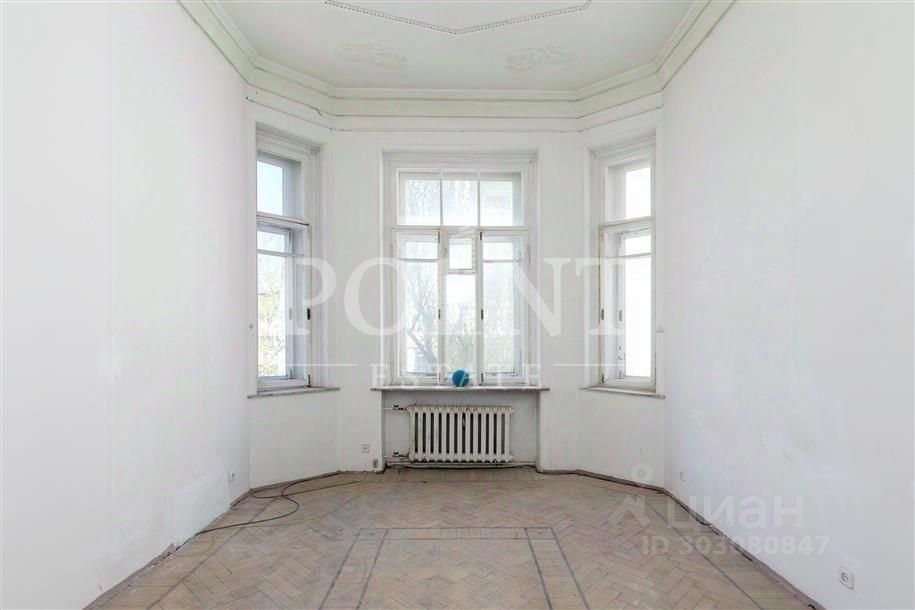 Продажа 5-комн квартиры на вторичном рынке Поварская улица, 20