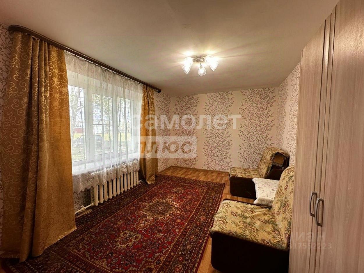 Продажа 2-комн квартиры на вторичном рынке с. Стремилово, улица Мира, 2