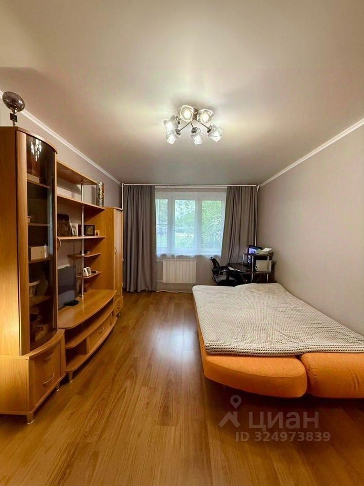 Продажа 1-комн квартиры на вторичном рынке Серпухов, Весенняя улица, 2
