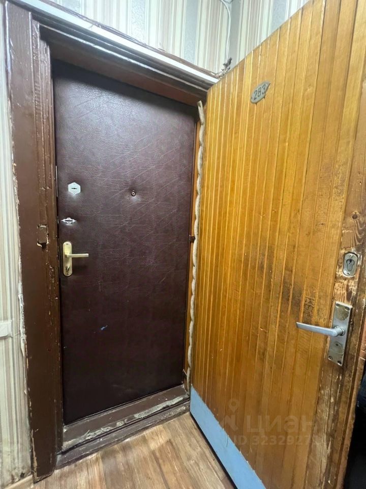 Продажа 3-комн квартиры на вторичном рынке Дзержинский, Спортивная улица, 17