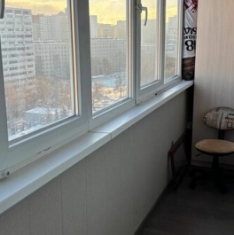 Продажа 2-комн квартиры на вторичном рынке ул Маршала Захарова,  д. 13