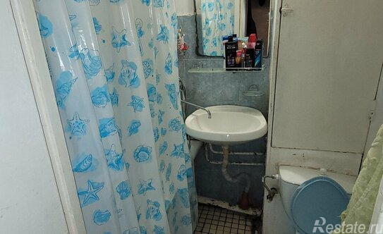 Продажа 1-комн квартиры на вторичном рынке Новопетровская улица,  д. 16