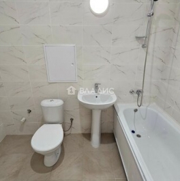 Продажа 3-комн квартиры на вторичном рынке улица Кедрова,  д. 16 к3