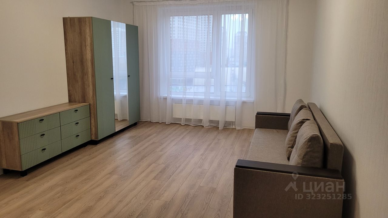 Аренда 1-комн квартиры на вторичном рынке Очаковское шоссе, 7