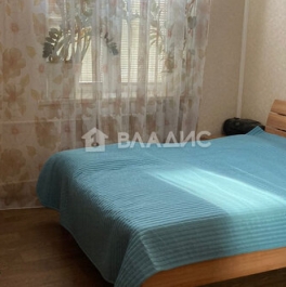 Продажа 2-комн квартиры на вторичном рынке Сторожевая улица,  д. 31