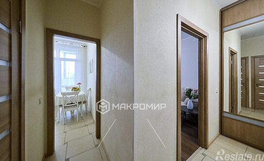 Продажа 1-комн квартиры на вторичном рынке Народного ополчения пр-кт,  д. 10