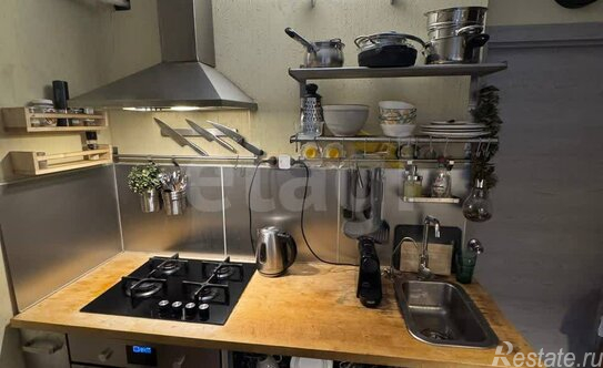 Продажа 2-комн квартиры на вторичном рынке Будапештская улица,  д. 108 к1