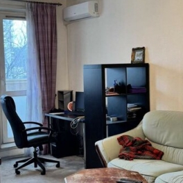 Продажа 2-комн квартиры на вторичном рынке Боровское ш,  д. 40