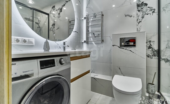 Продажа 1-комн квартиры на вторичном рынке Новогорелово, ул Современников,  д. 15,  к. 1