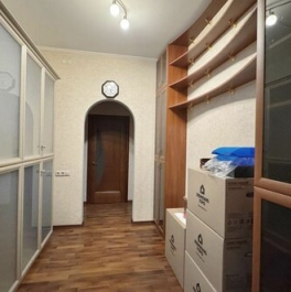 Продажа 2-комн квартиры на вторичном рынке Ломоносовский пр-кт,  д. 29 к1