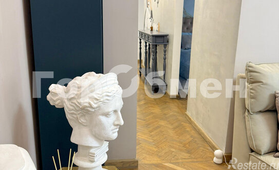 Продажа 2-комн квартиры на вторичном рынке улица Косыгина,  д. 9