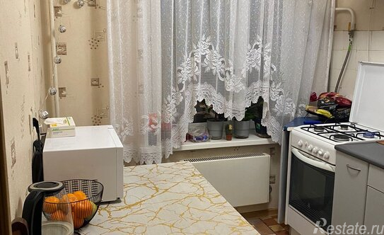 Аренда 2-комн квартиры на вторичном рынке Панферова ул,  д. 3