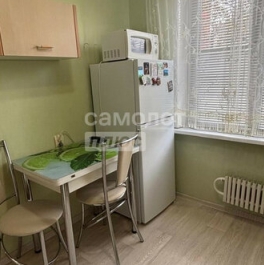 Продажа 1-комн квартиры на вторичном рынке Серпухов, улица Луначарского,  д. 37