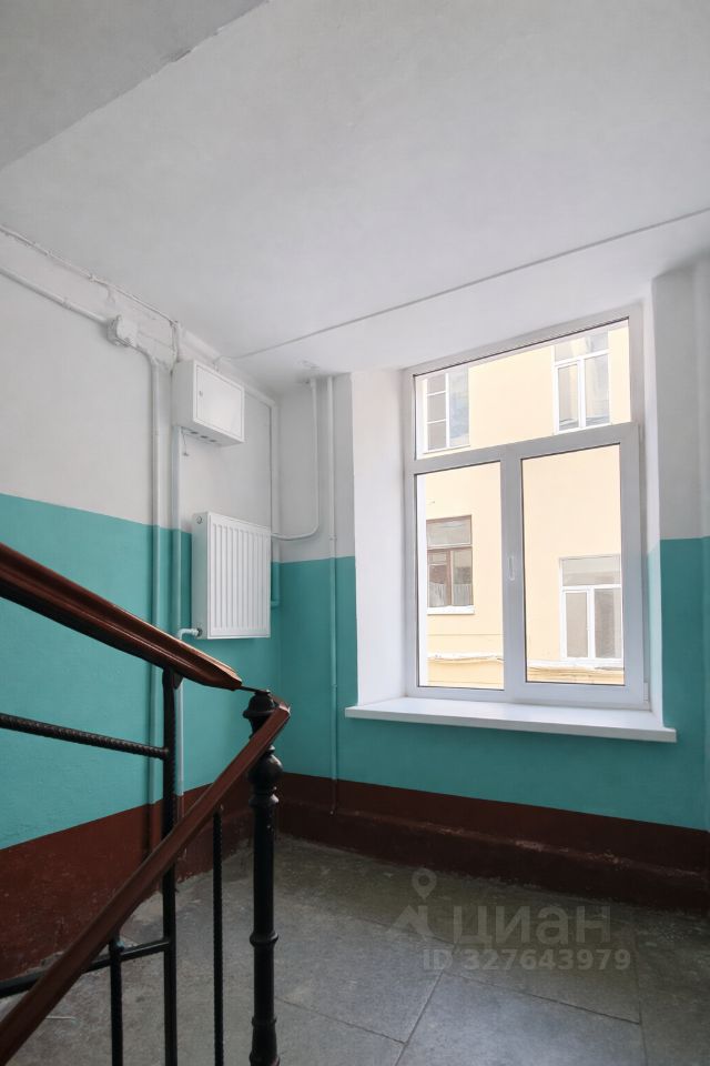Продажа 3-комн квартиры на вторичном рынке Галерная улица, 59
