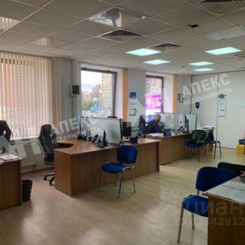 Офис Дубечино, Центральная улица