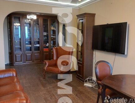 Продажа 3-комн квартиры на вторичном рынке улица Берзарина