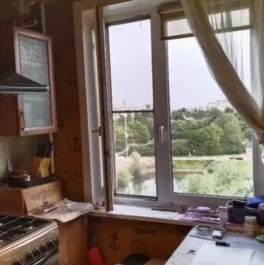 Продажа 2-комн квартиры на вторичном рынке улица Сталеваров,  д. 4 к1