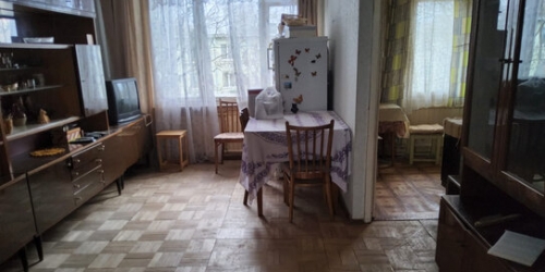 3-комн квартира улица Подводника Кузьмина,  д. 10