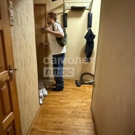 Продажа 2-комн квартиры на вторичном рынке ул Днепропетровская,  д. 3,  к. 4