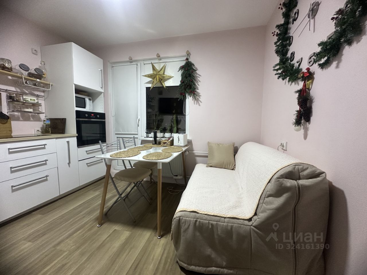 Продажа 2-комн квартиры на вторичном рынке улица Даниила Хармса, 3к1