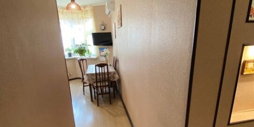2-комн квартира улица Адмирала Лазарева,  д. 57