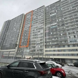 Продажа 1-комн квартиры на вторичном рынке улица Маршала Казакова,  д. 72 к1