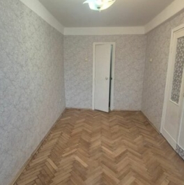 Продажа 2-комн квартиры на вторичном рынке ул Кубинская,  д. 24