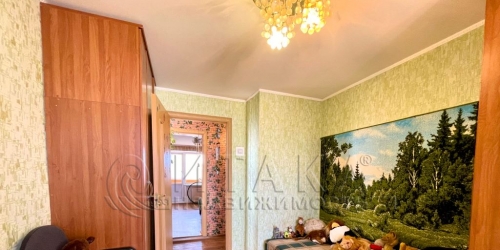 3-комн квартира Ударников,  д. 36