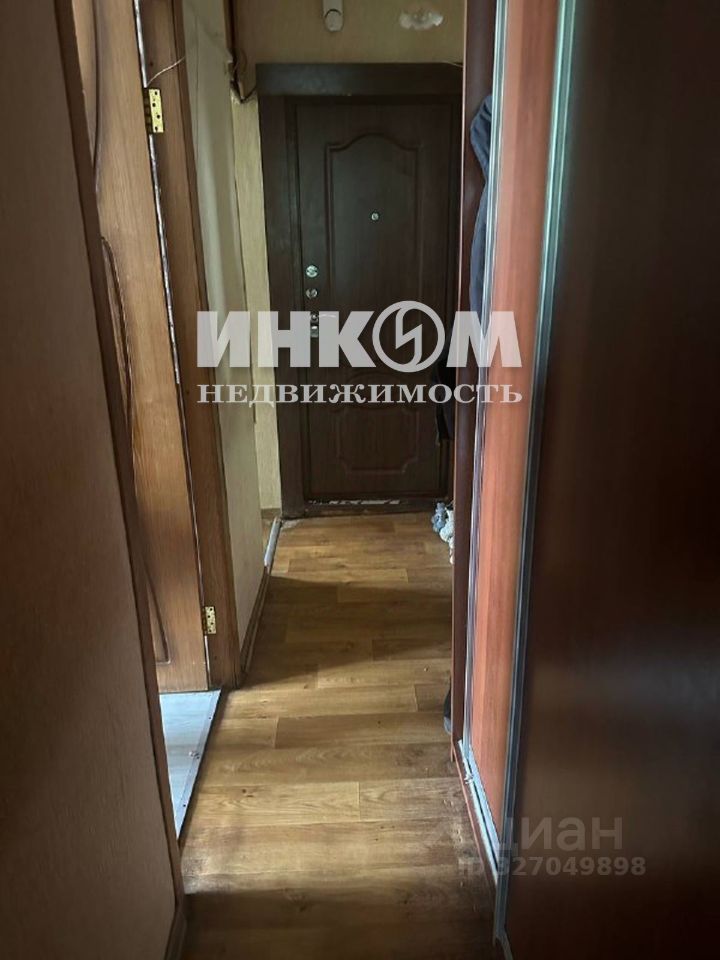 Продажа 3-комн квартиры на вторичном рынке Медынская улица,  д. 2К3