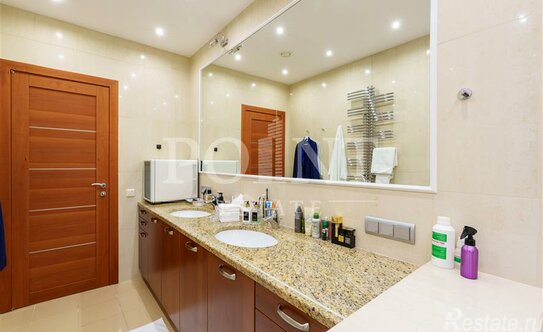 Продажа 5-комн квартиры на вторичном рынке Смоленский 1-й пер,  д. 17