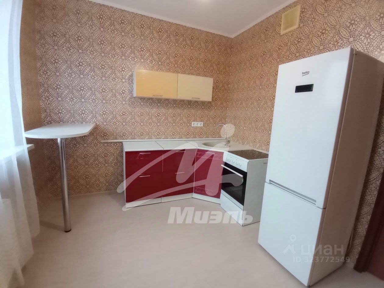 Продажа 1-комн квартиры на вторичном рынке Опалиха мкр, улица Геологов, 17